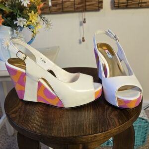 White Patent Leather Wedge with Pink Orange 70's Vibes